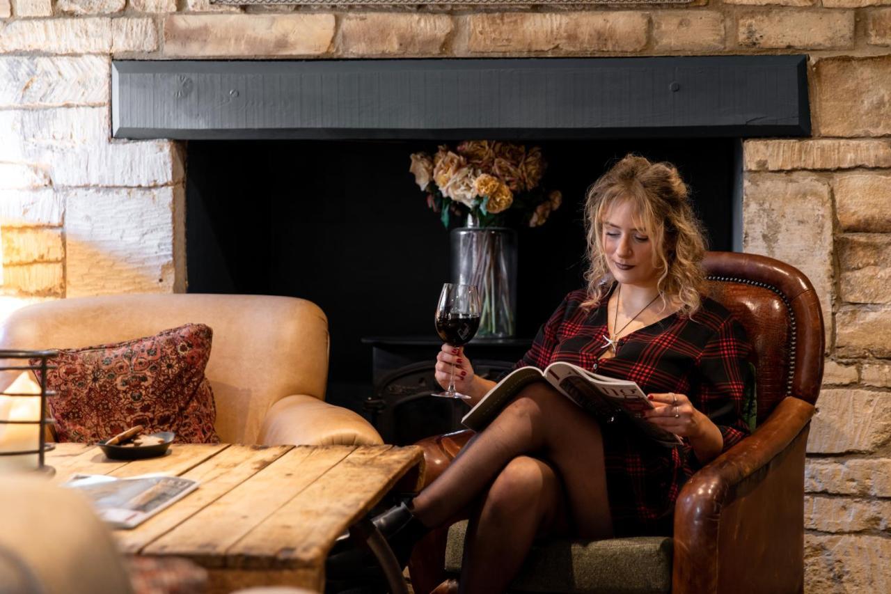 The Wheatsheaf Inn Bourton-on-the-Water Exterior foto