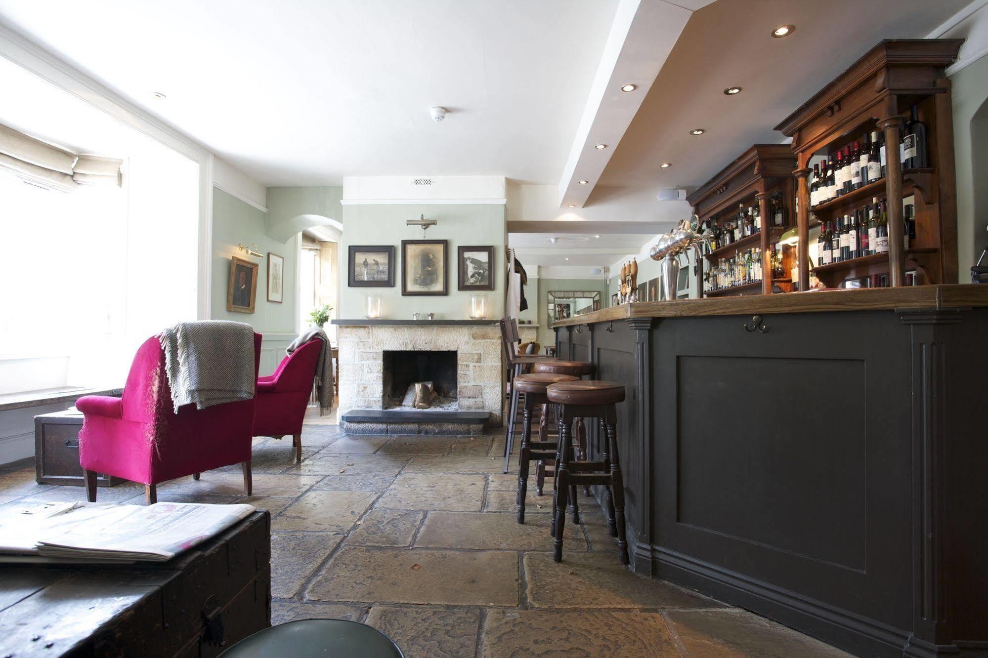 The Wheatsheaf Inn Bourton-on-the-Water Exterior foto