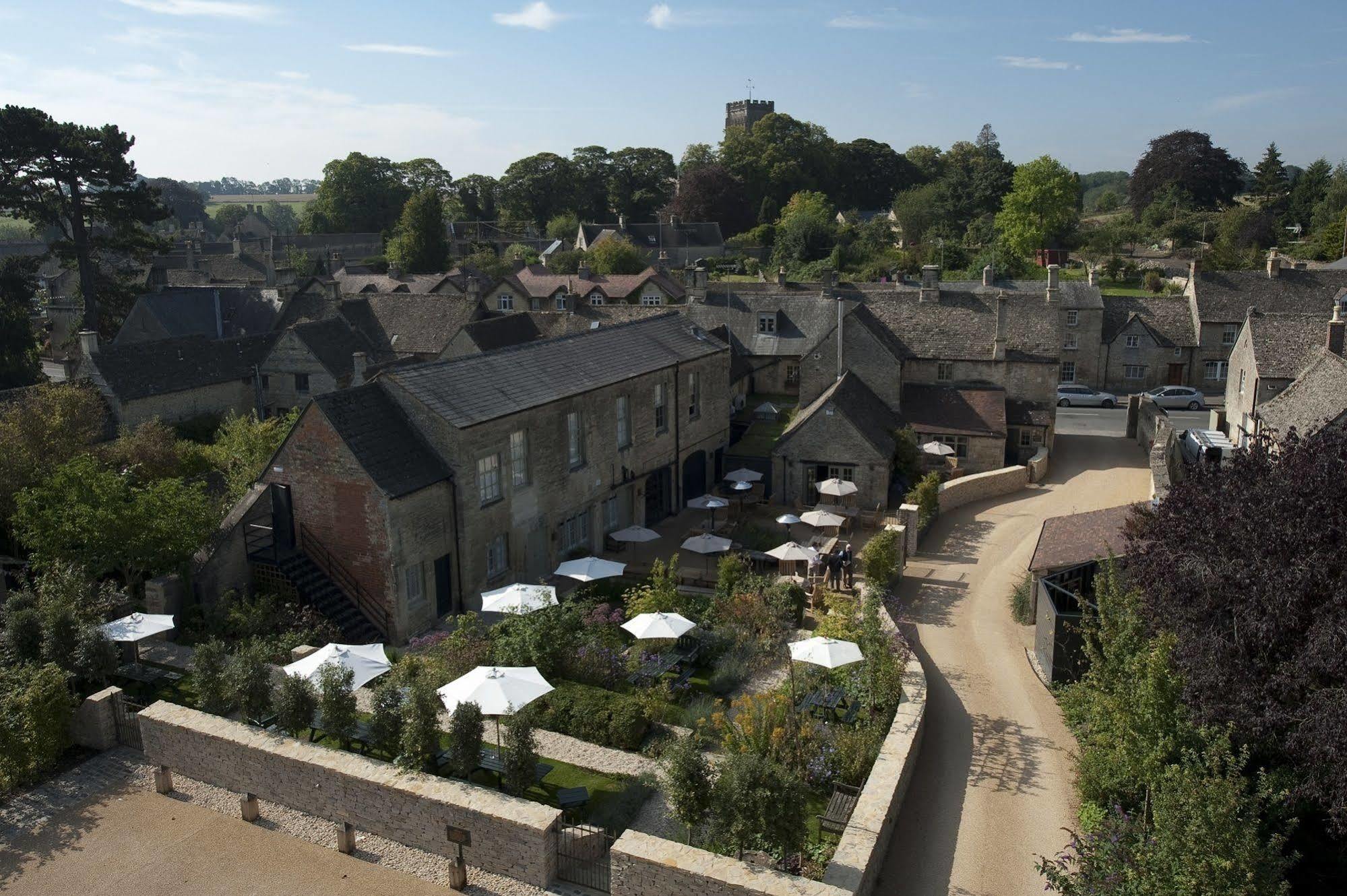 The Wheatsheaf Inn Bourton-on-the-Water Exterior foto